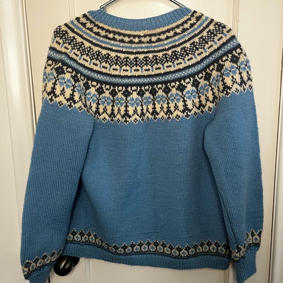 Vintage Handknit Norwegian Sweater - Picture 2 of 9